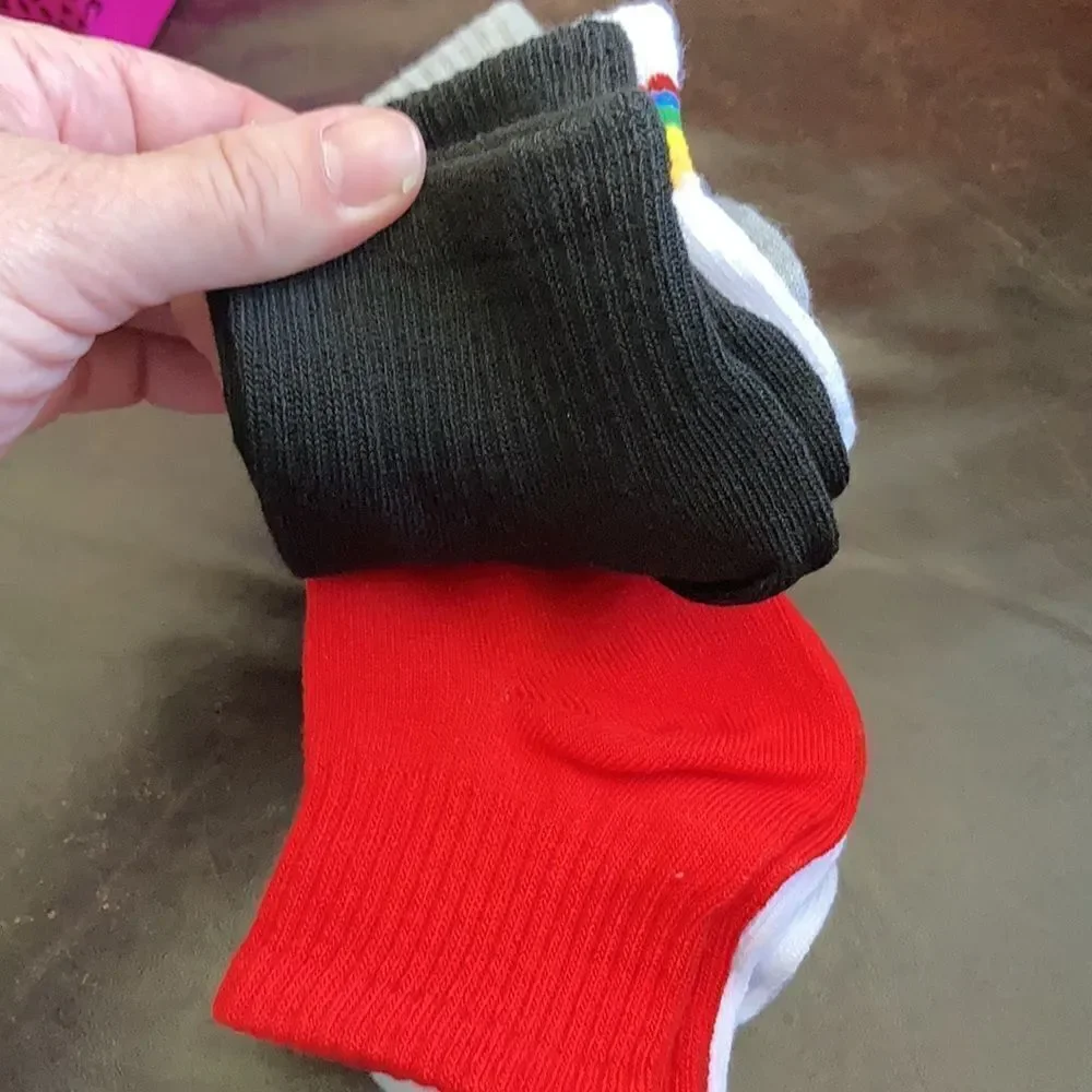 Betsey Johnson Quarter Ankle Sox 6 pairs